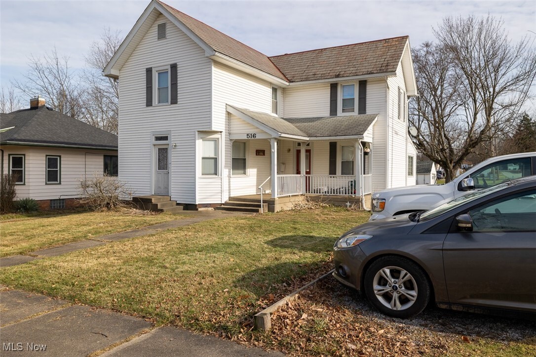 Property Photo: 516 S Main Street OH 44408