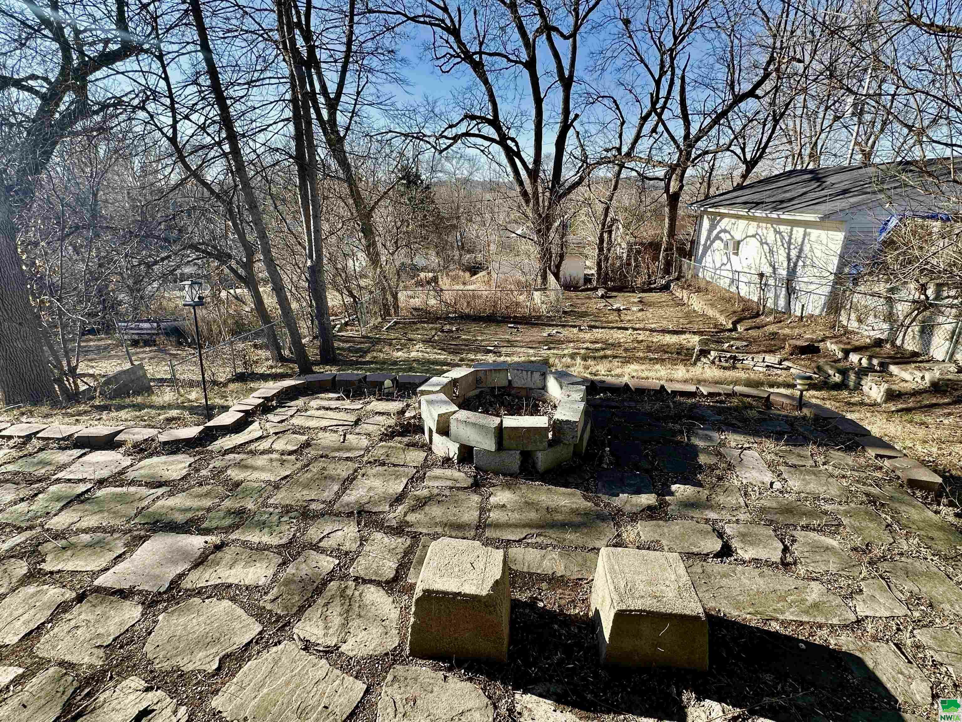 Property Photo:  2127 Kennedy Drive  IA 51104 