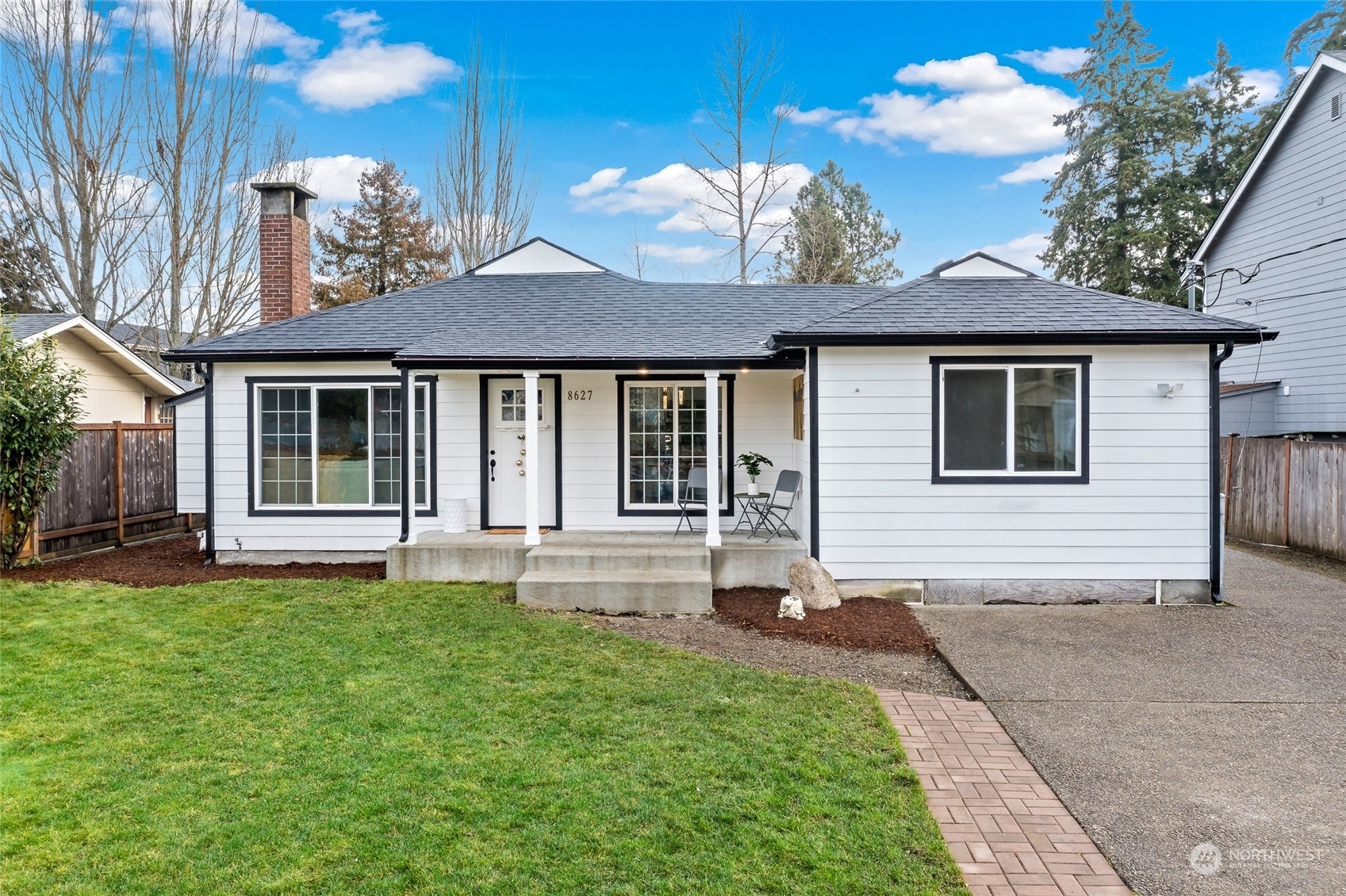 Property Photo:  8627 S D Street  WA 98444 