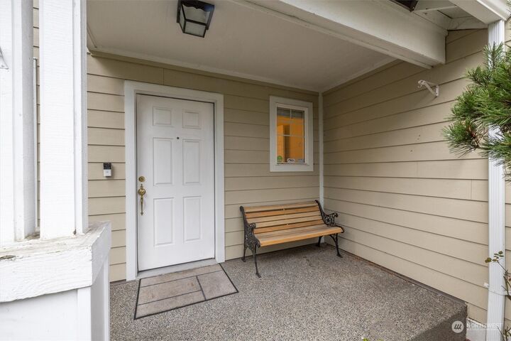 Property Photo:  5806  72nd Avenue W  WA 98467 