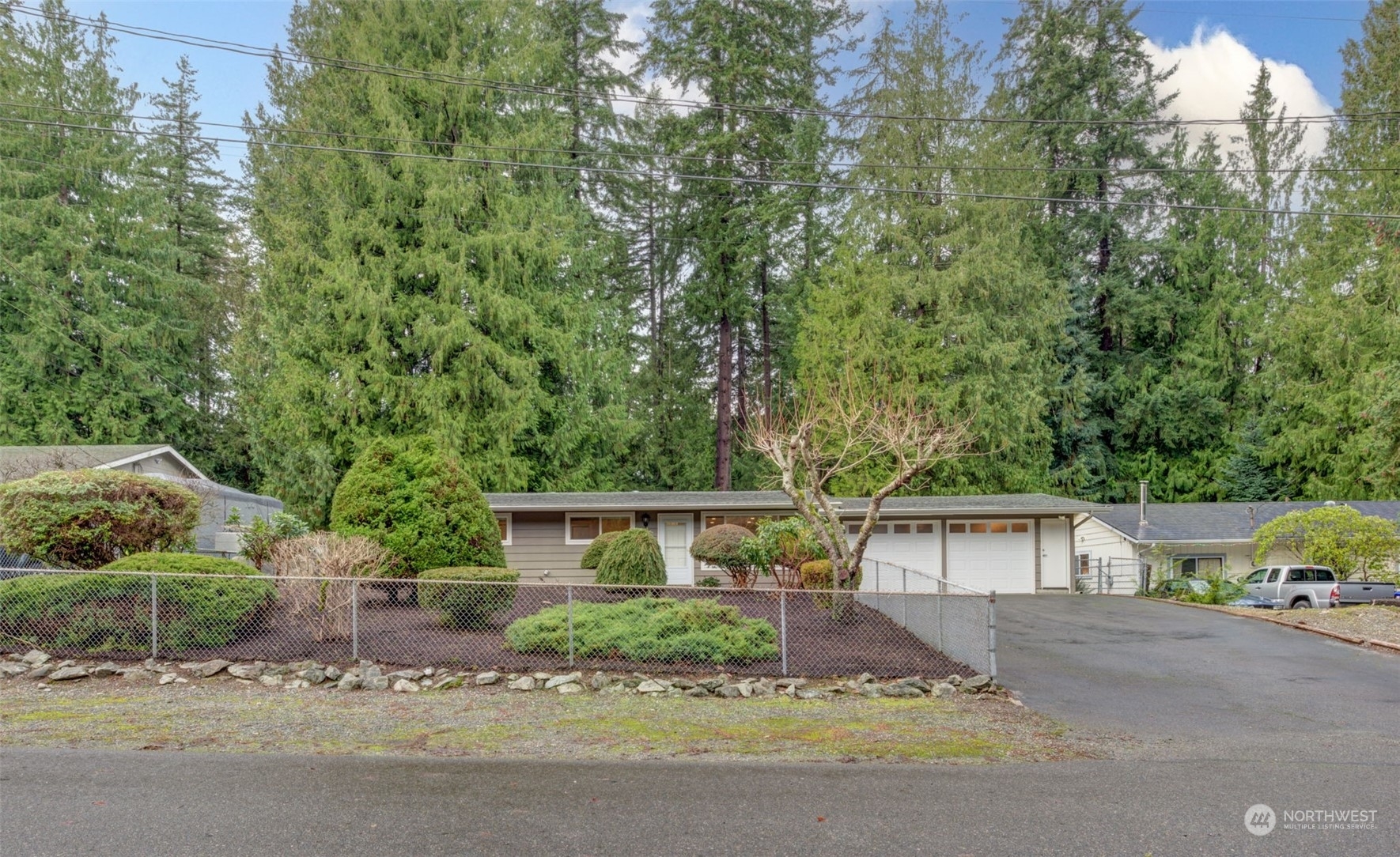 Property Photo:  10608  9th Drive SE  WA 98208 