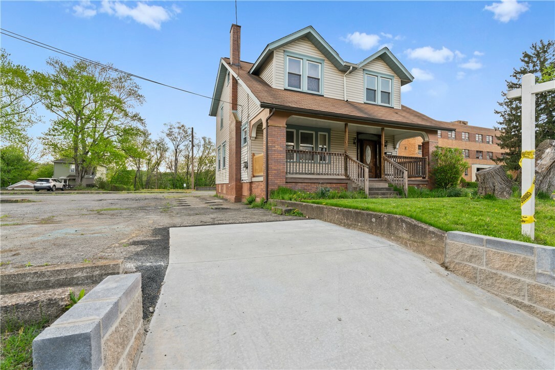 Property Photo: 641 Penn Ave PA 15066
