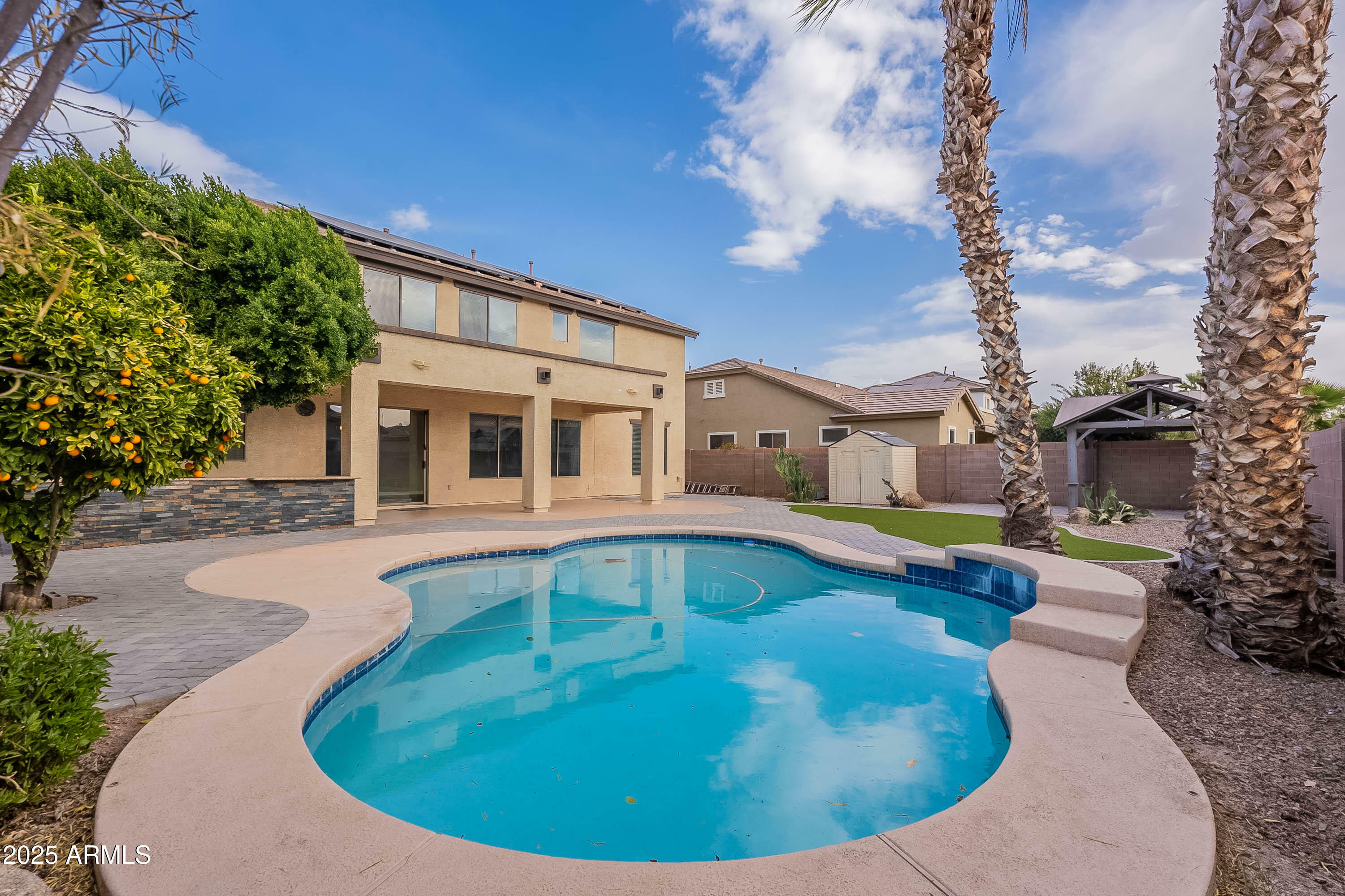 Property Photo: 1923 E Zion Way AZ 85249