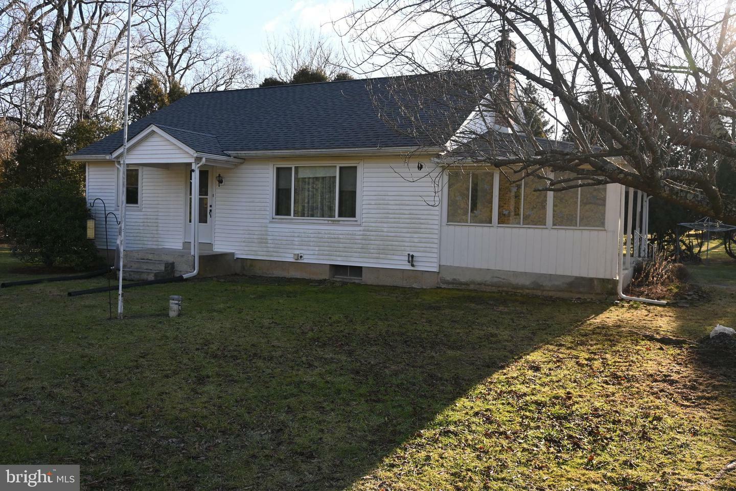 Property Photo:  4865 Vera Cruz Road  PA 18049 