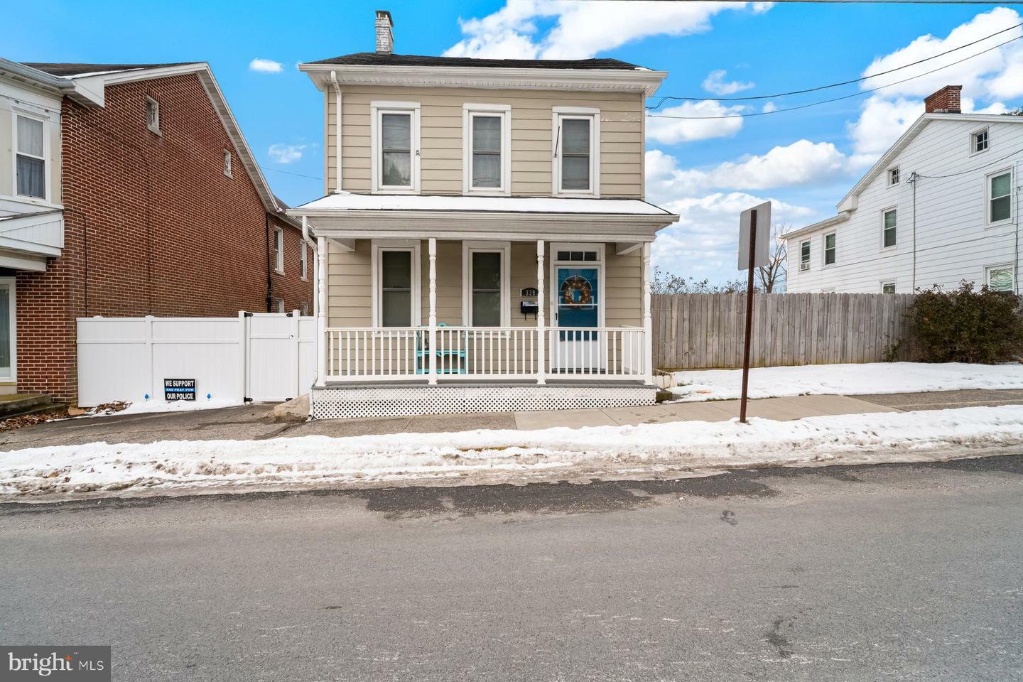 Property Photo:  339 S Queen Street  PA 17340 