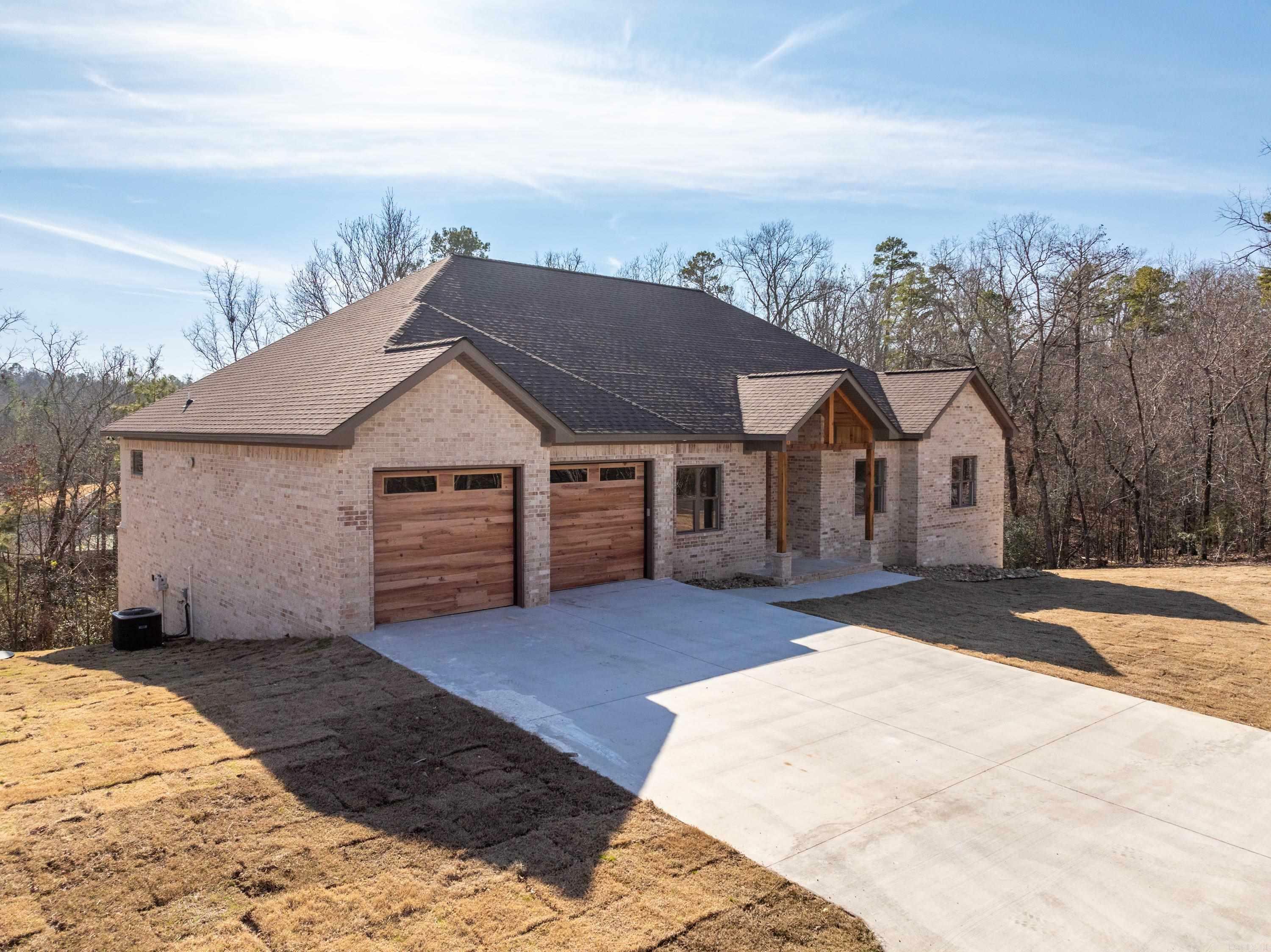 Property Photo:  113 Lake Forest Shores Terrace  AR 71963 