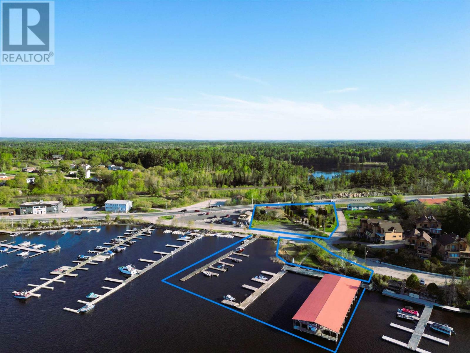 Photo de la propriété:  543 Lakeview Drive  ON P9N 3P6 