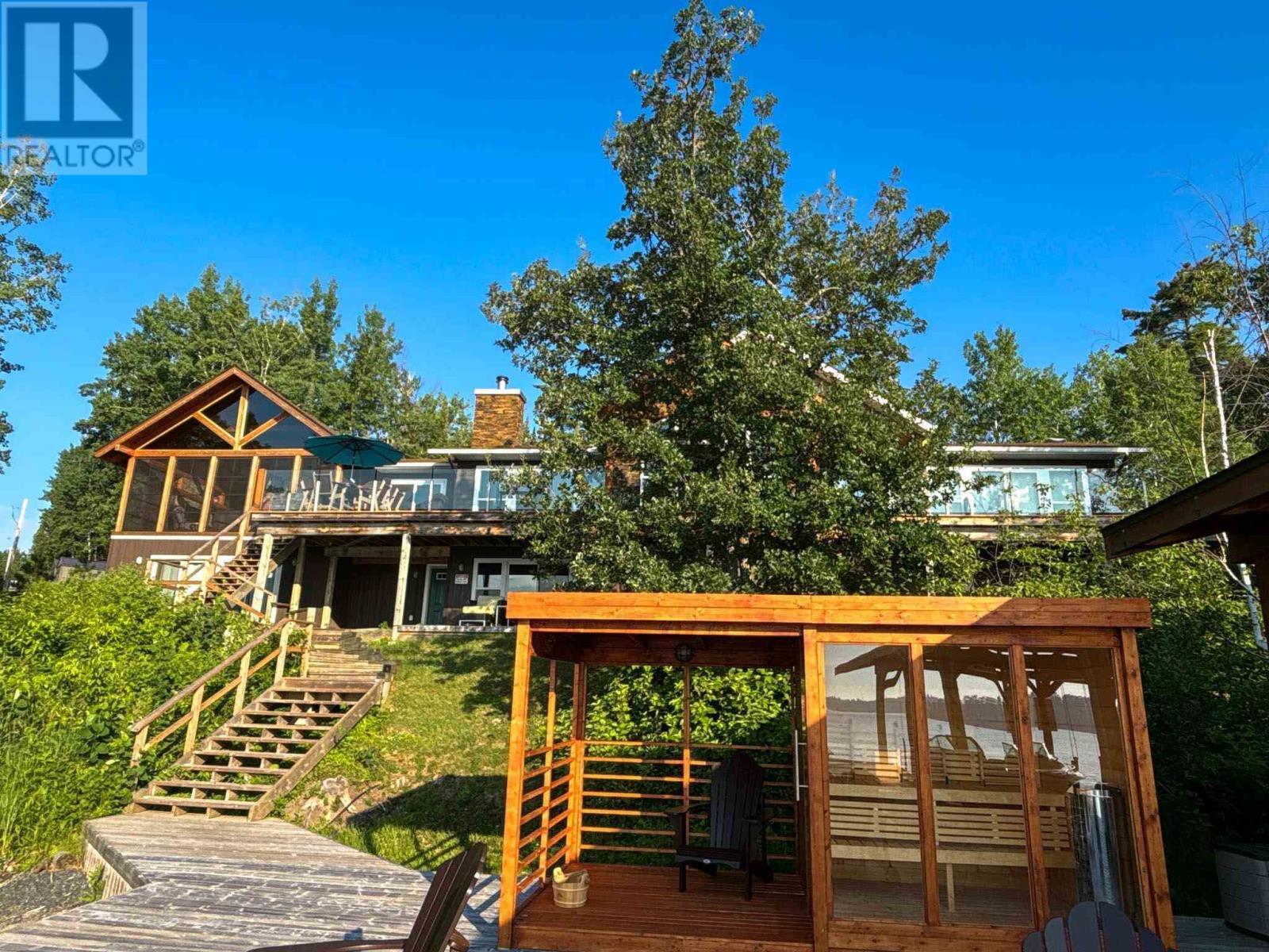 Property Photo: 65 Poplar Bay Rd, McKenzie Portage Road ON P0X 1C0