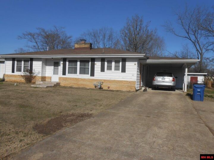 627 E 6th Street  Mountain Home AR 72653 photo