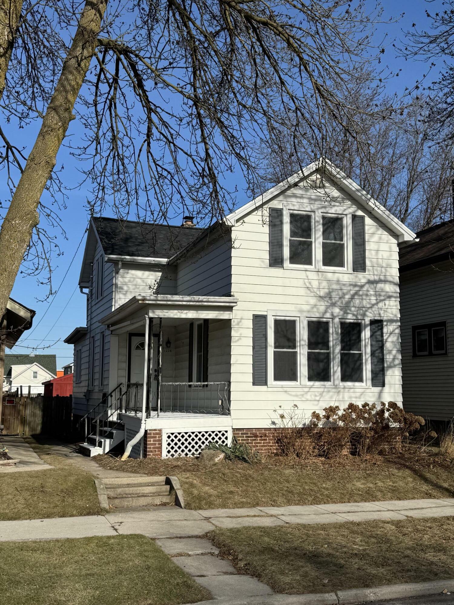 Property Photo:  1228 Alabama Ave  WI 53081 