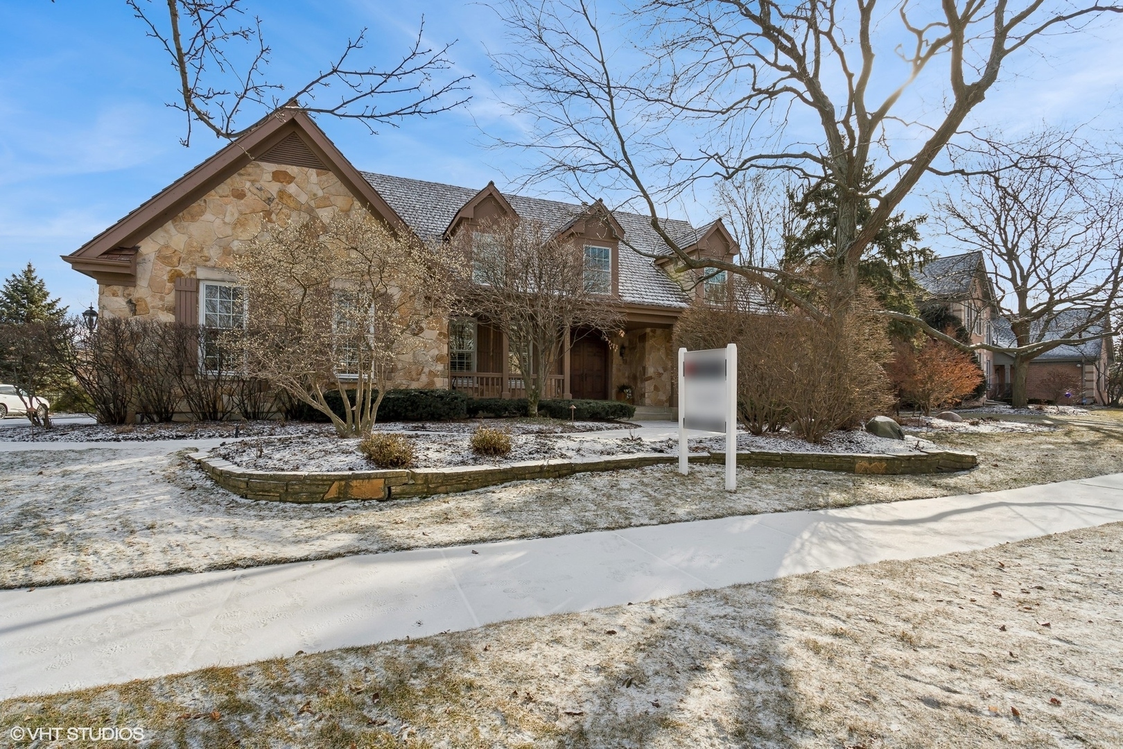 Property Photo:  6755 Fieldstone Drive  IL 60527 