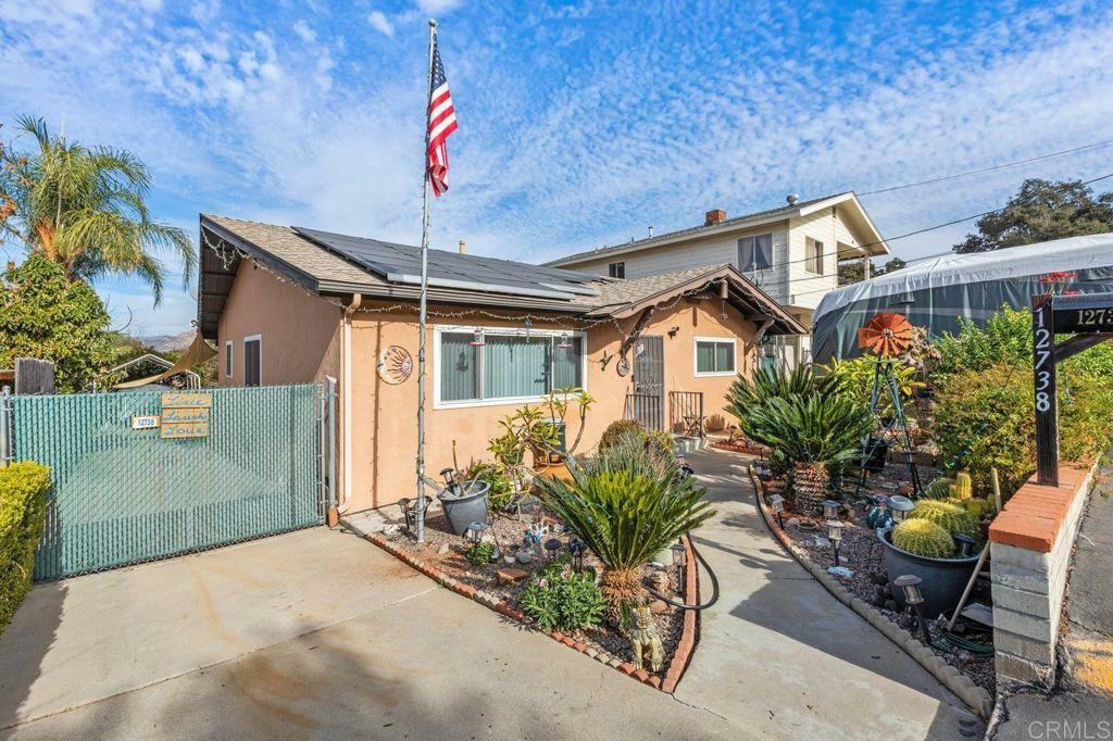 Property Photo:  12738 Castle Court Drive  CA 92040 