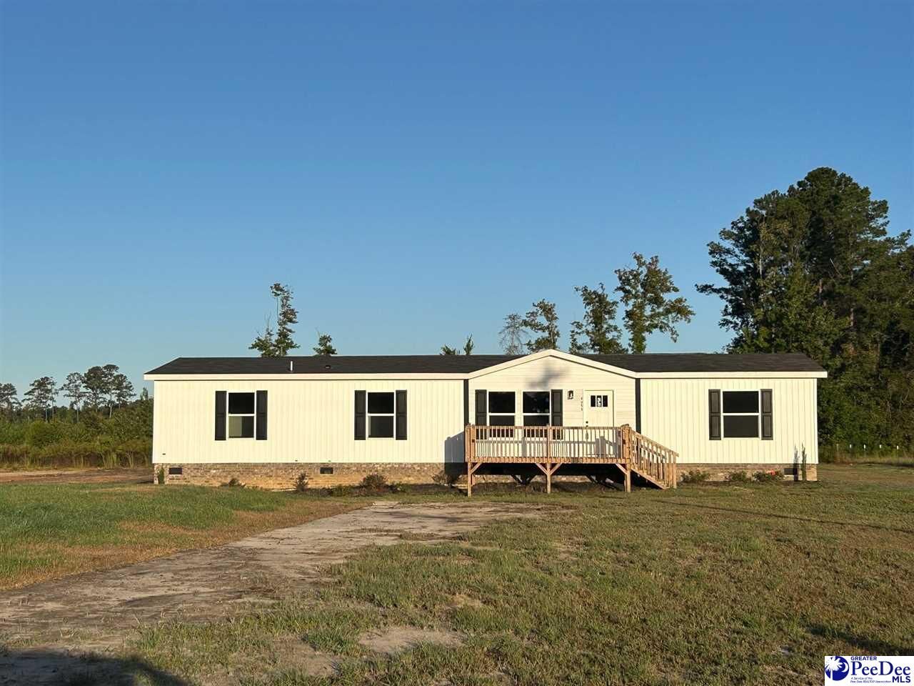 Property Photo: 4053 Twin Church Rd SC 29541