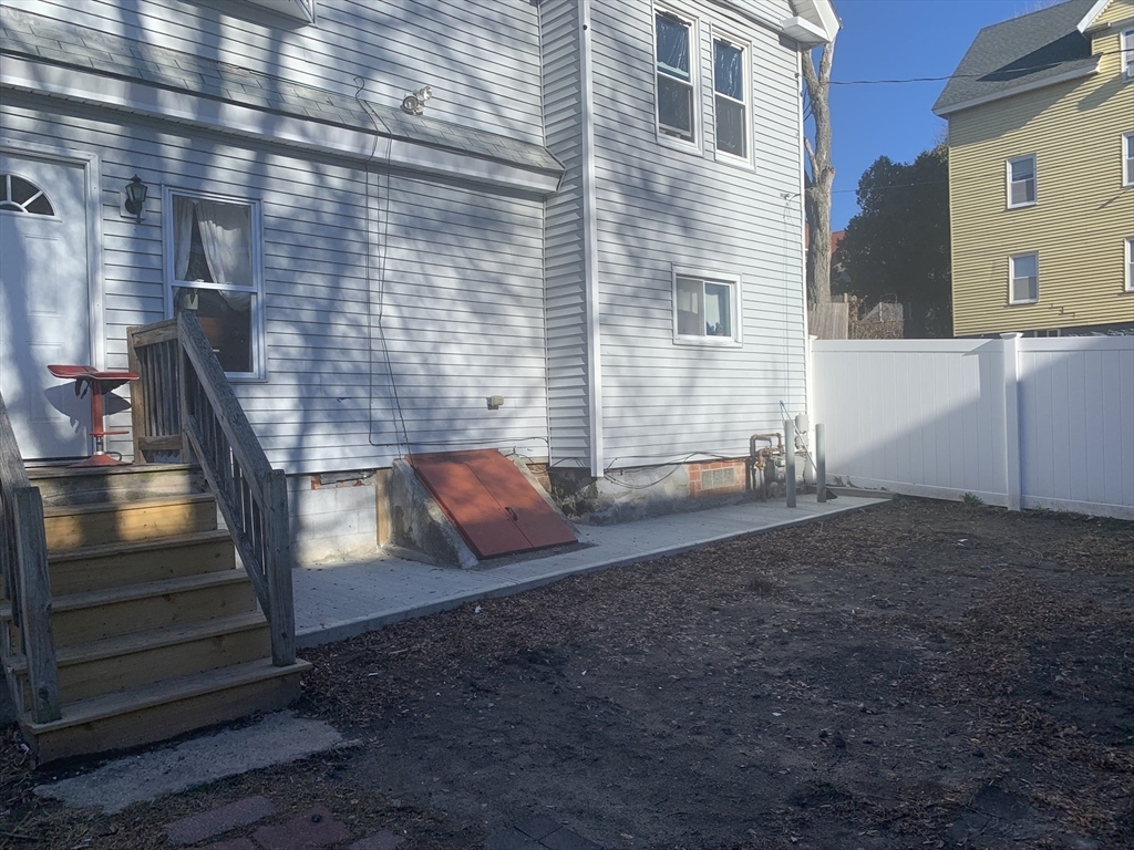 Property Photo:  4 Arlitt Ct  MA 01841 