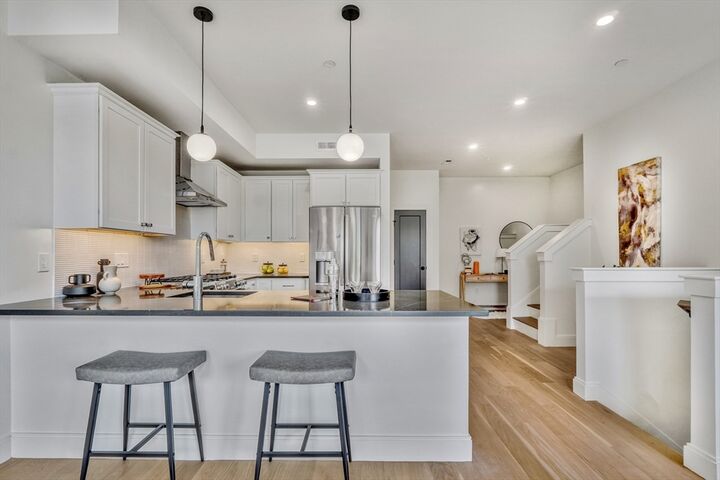Property Photo: 120 Moore St 301 MA 02128