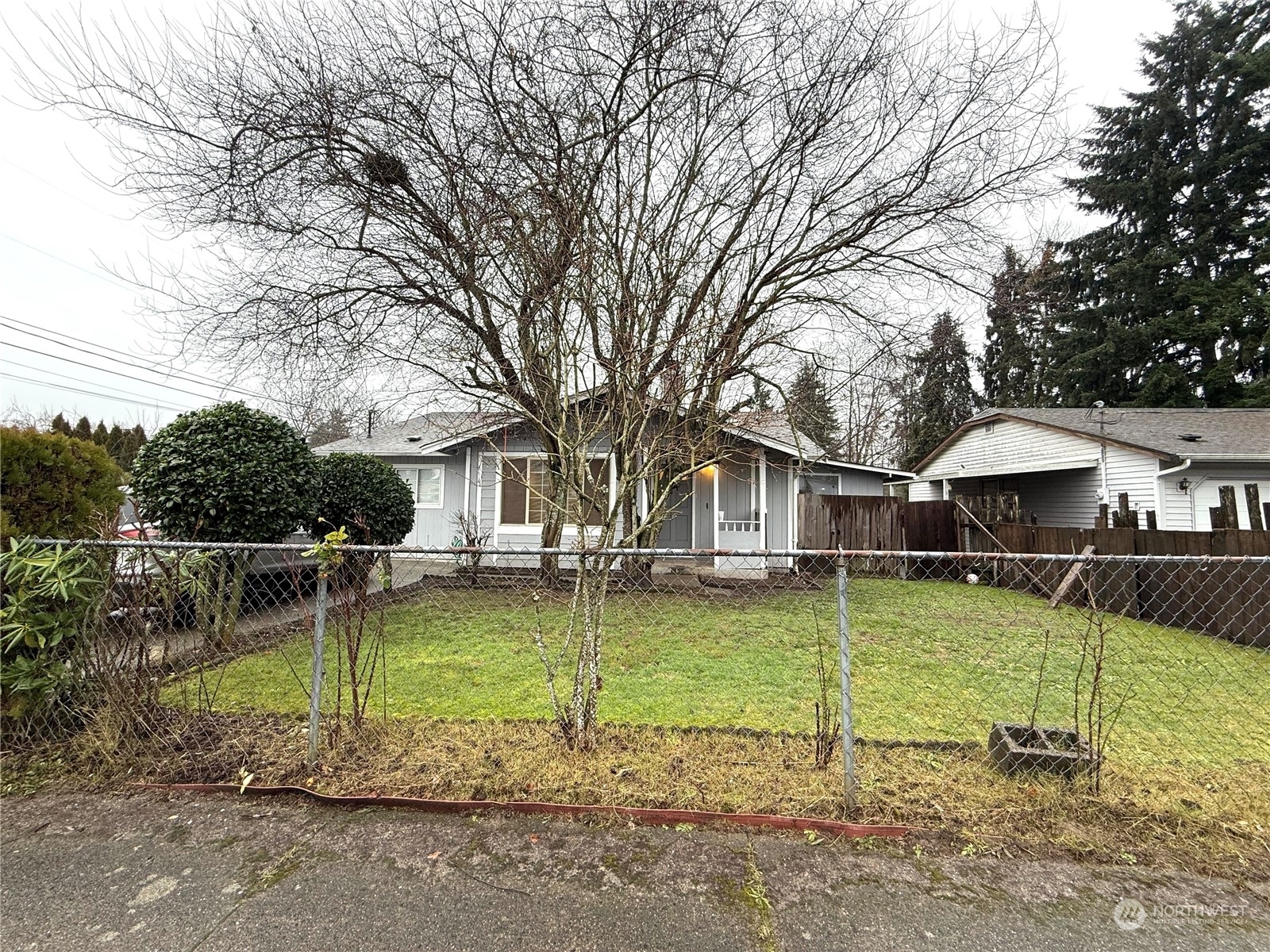 Property Photo:  5613 E N Street  WA 98404 