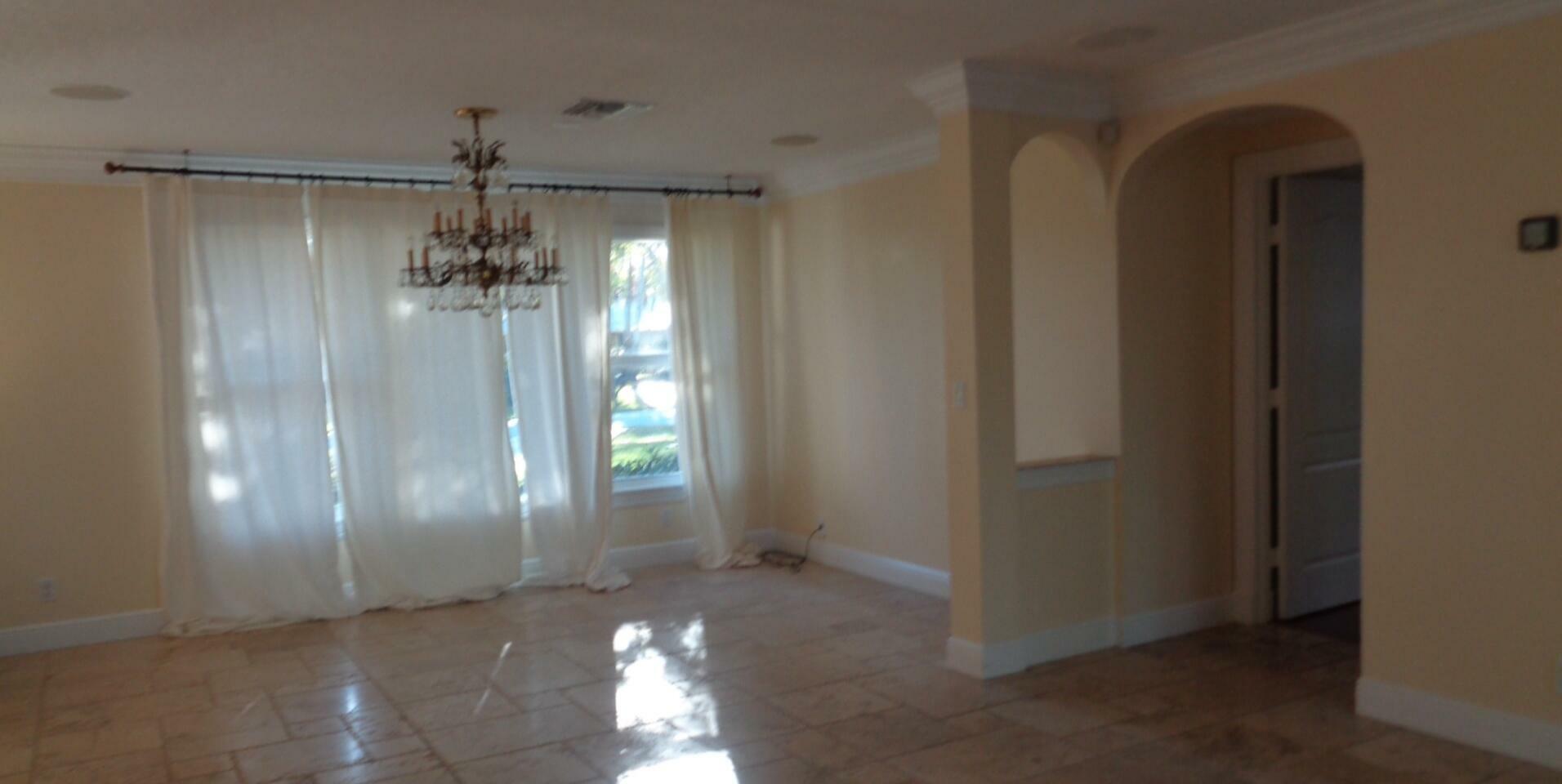 Property Photo:  3411 SE Fairway W  FL 34997 