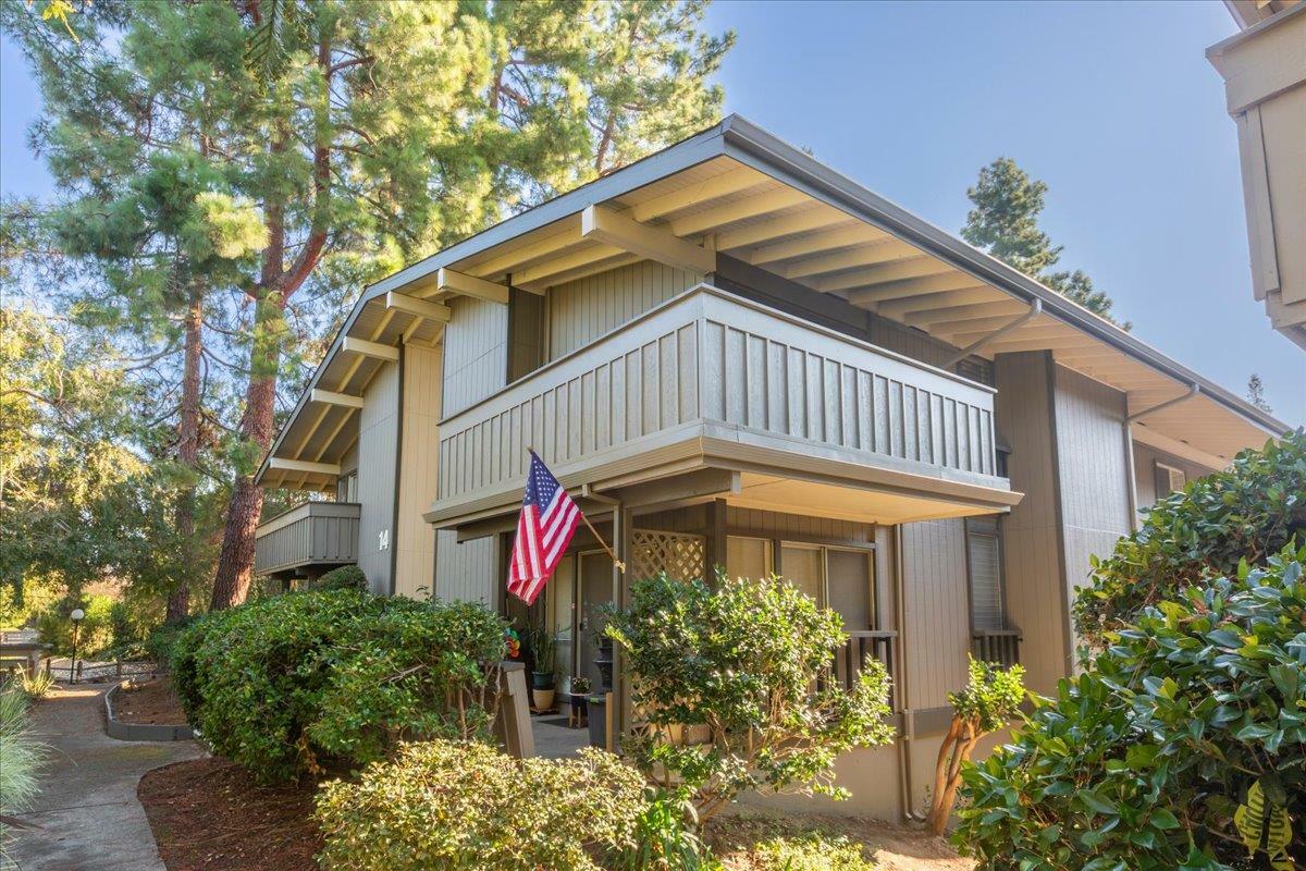 Property Photo:  151 Buckingham Drive 222  CA 95051 