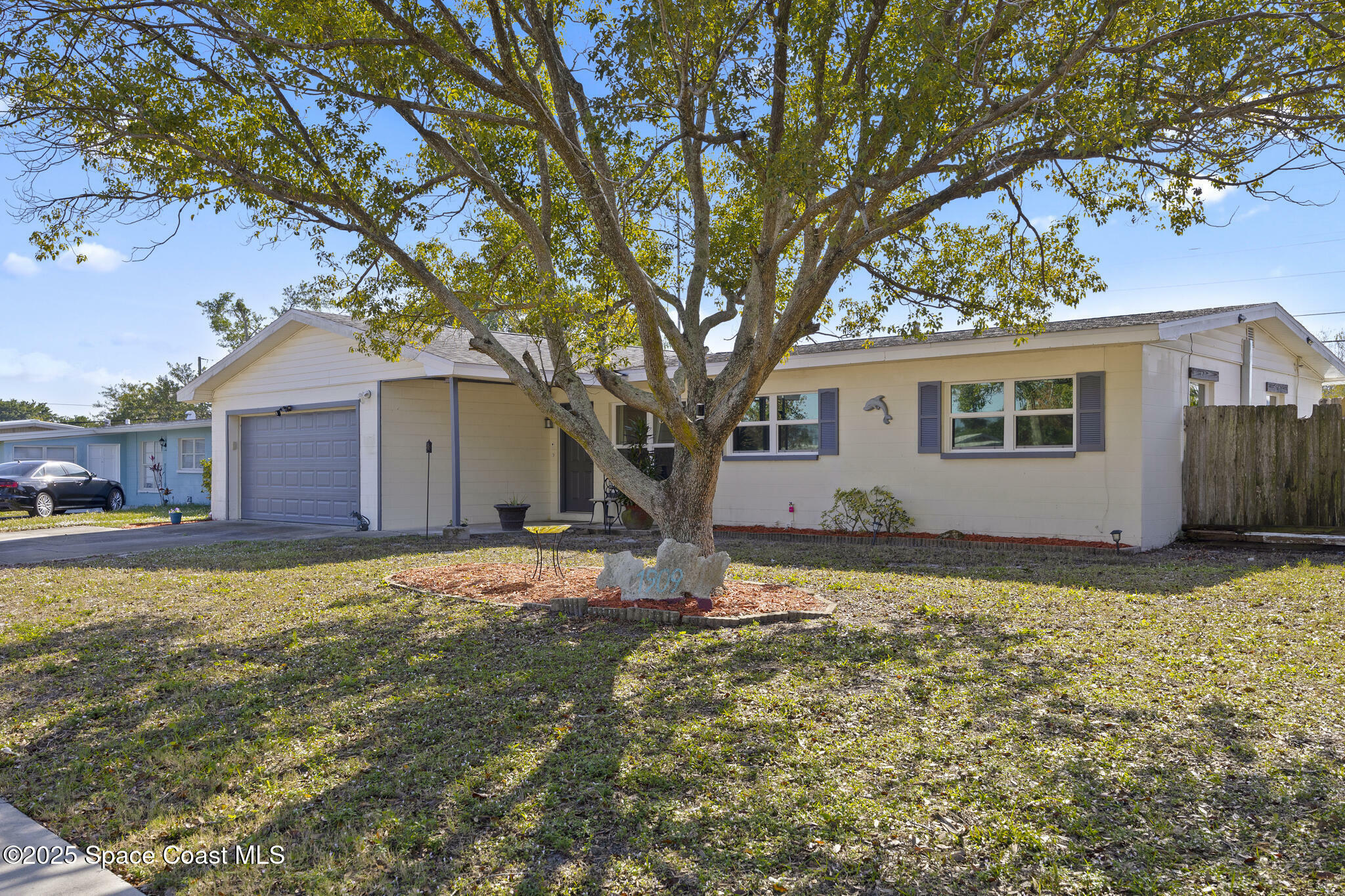 Property Photo:  1909 Coolidge Avenue  FL 32935 