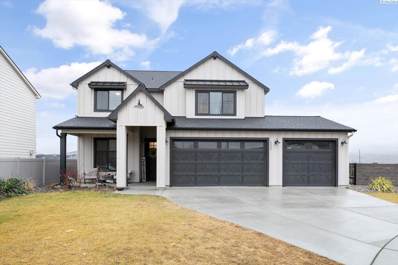 Property Photo:  6000 Smitty Dr  WA 99352 
