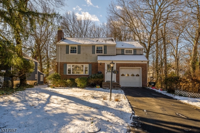 Property Photo:  71 Willoughby Rd  NJ 07023 