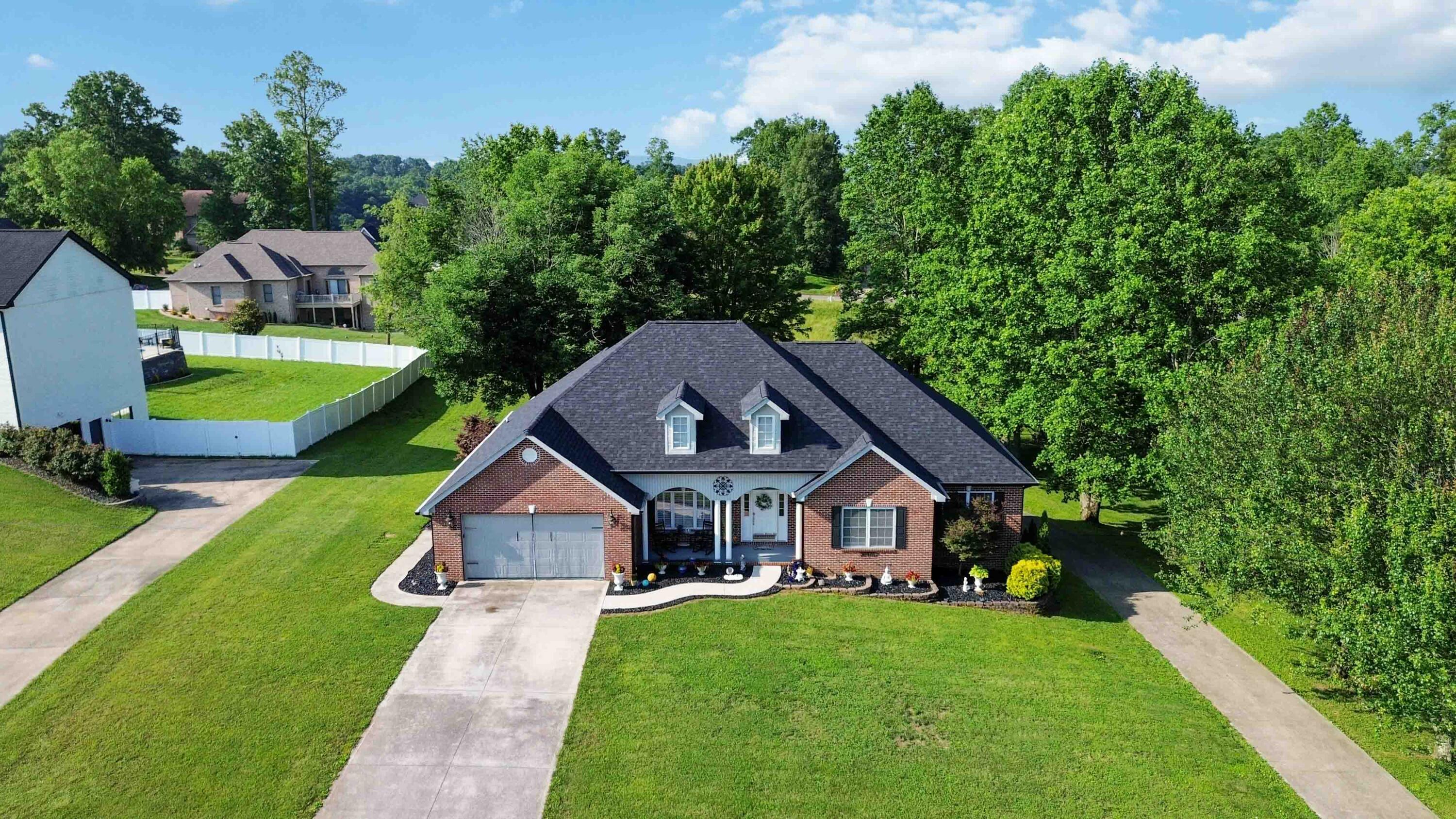 Property Photo: 314 Lake Forest Drive KY 42503
