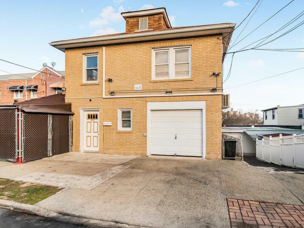 Property Photo:  3112 Tiemann Avenue  NY 10469 