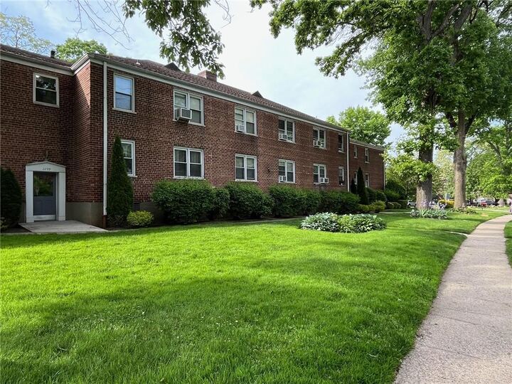 Property Photo: 2295 Palmer Avenue 1P NY 10801