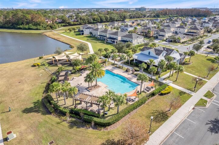 Property Photo: 4838 Southlawn Avenue FL 32811