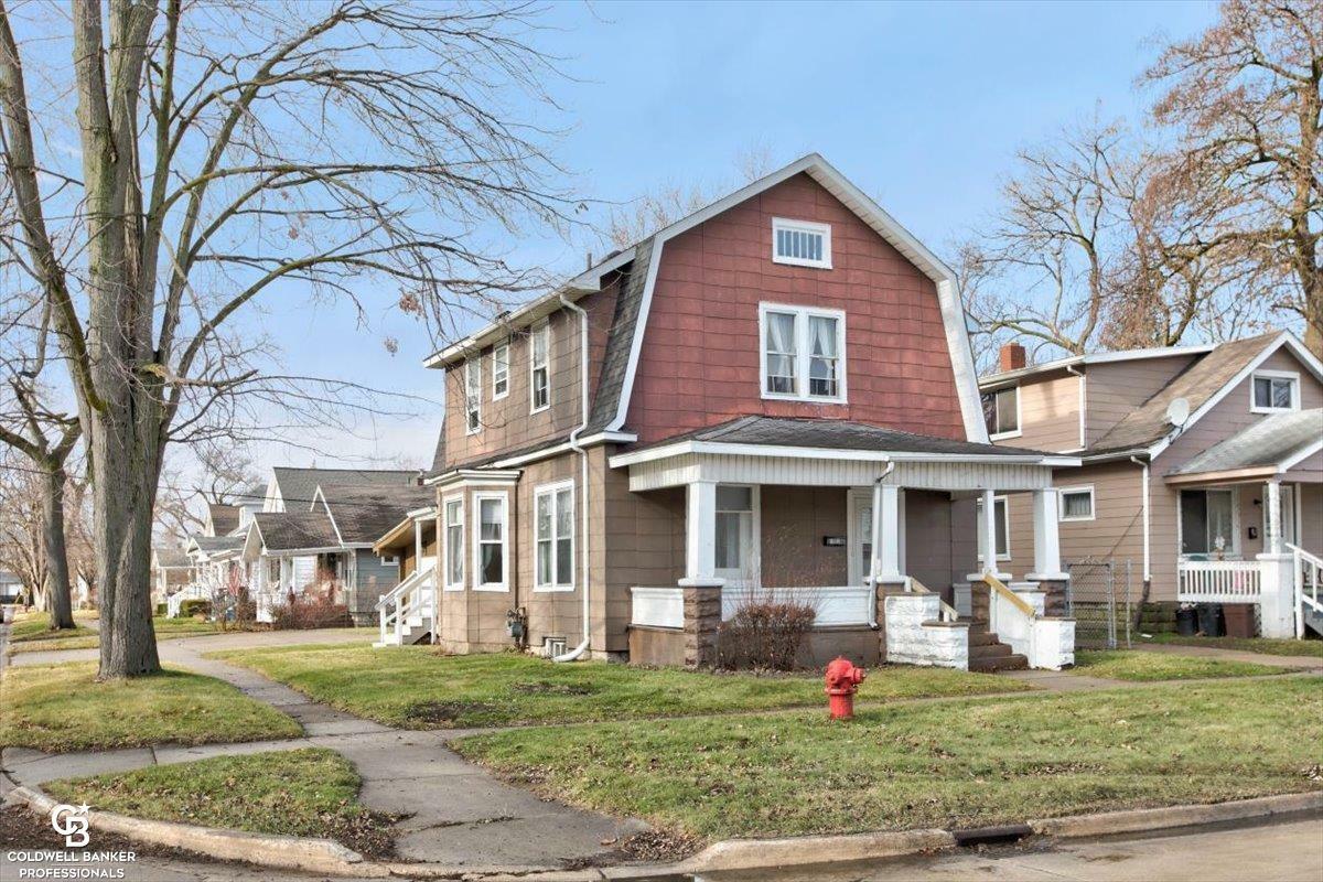 Property Photo:  1303 10th Avenue  MI 48060 