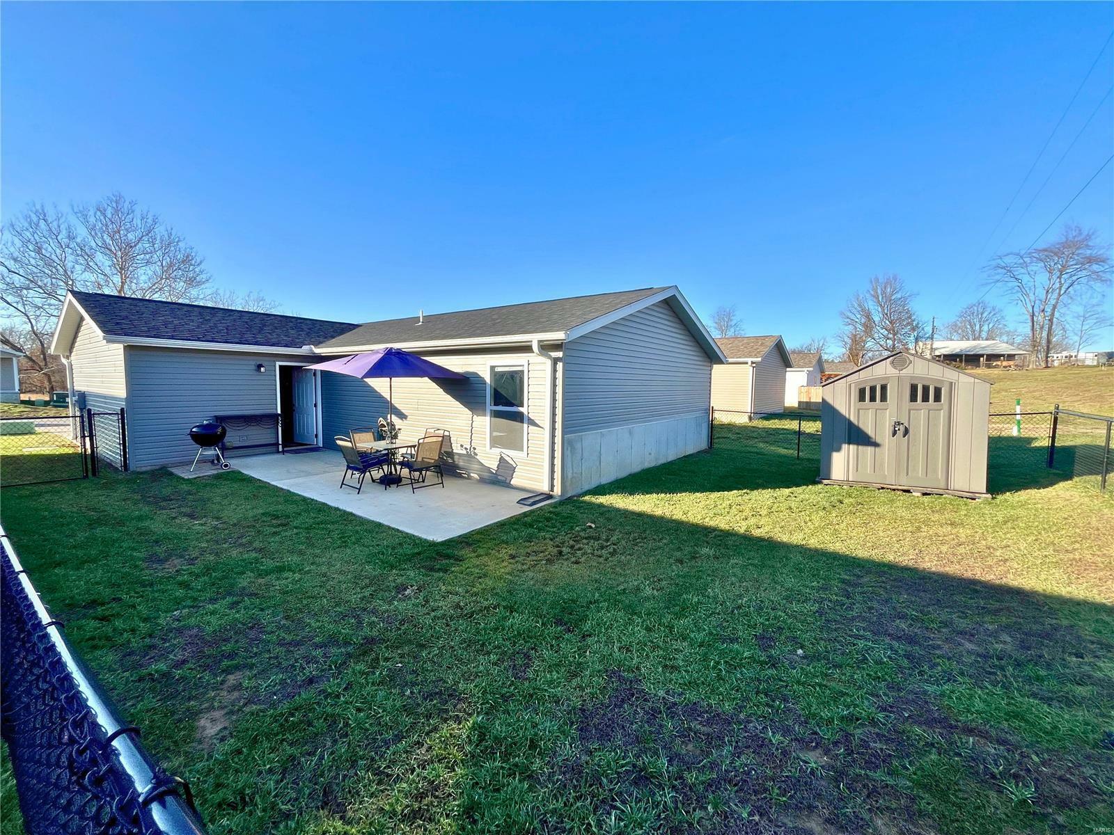 Property Photo:  506 Southview Drive  MO 63755 