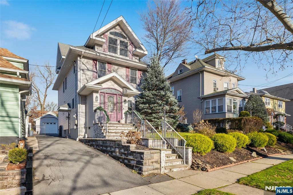 Property Photo:  142 Washington Avenue  NJ 07070 