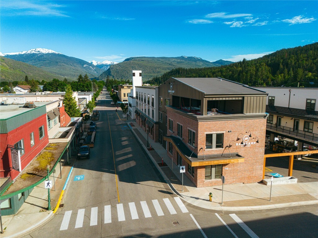 112 Second Street E 218  Revelstoke BC V0E 2S0 photo