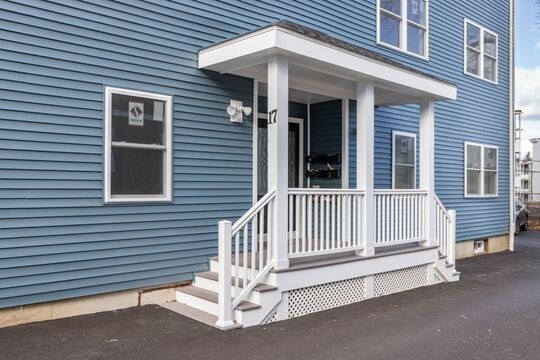 Property Photo:  17 Greendale Rd 2R  MA 02126 