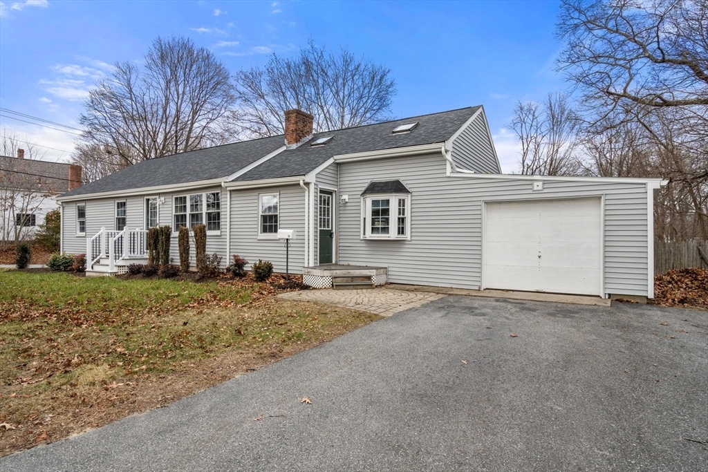 Property Photo:  76 Waltham Street  MA 01754 