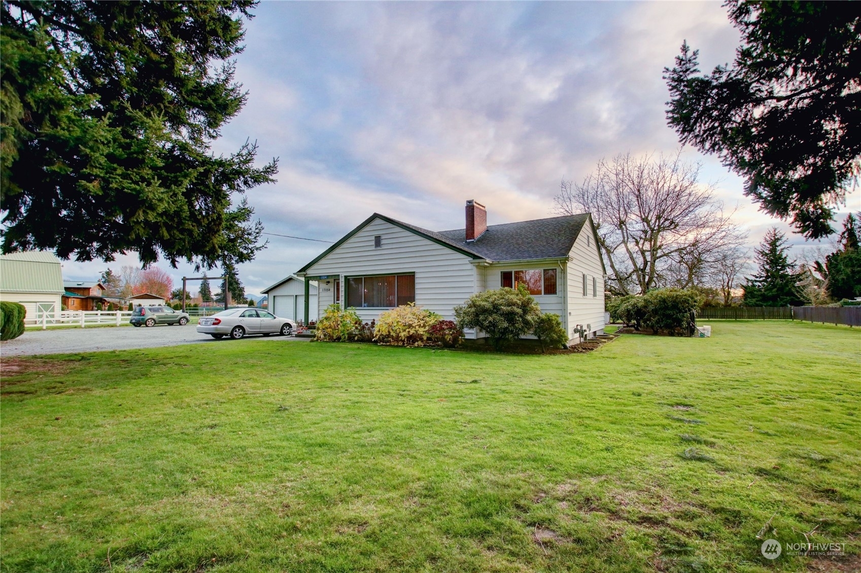 Property Photo:  17054  Avon Street  WA 98273 