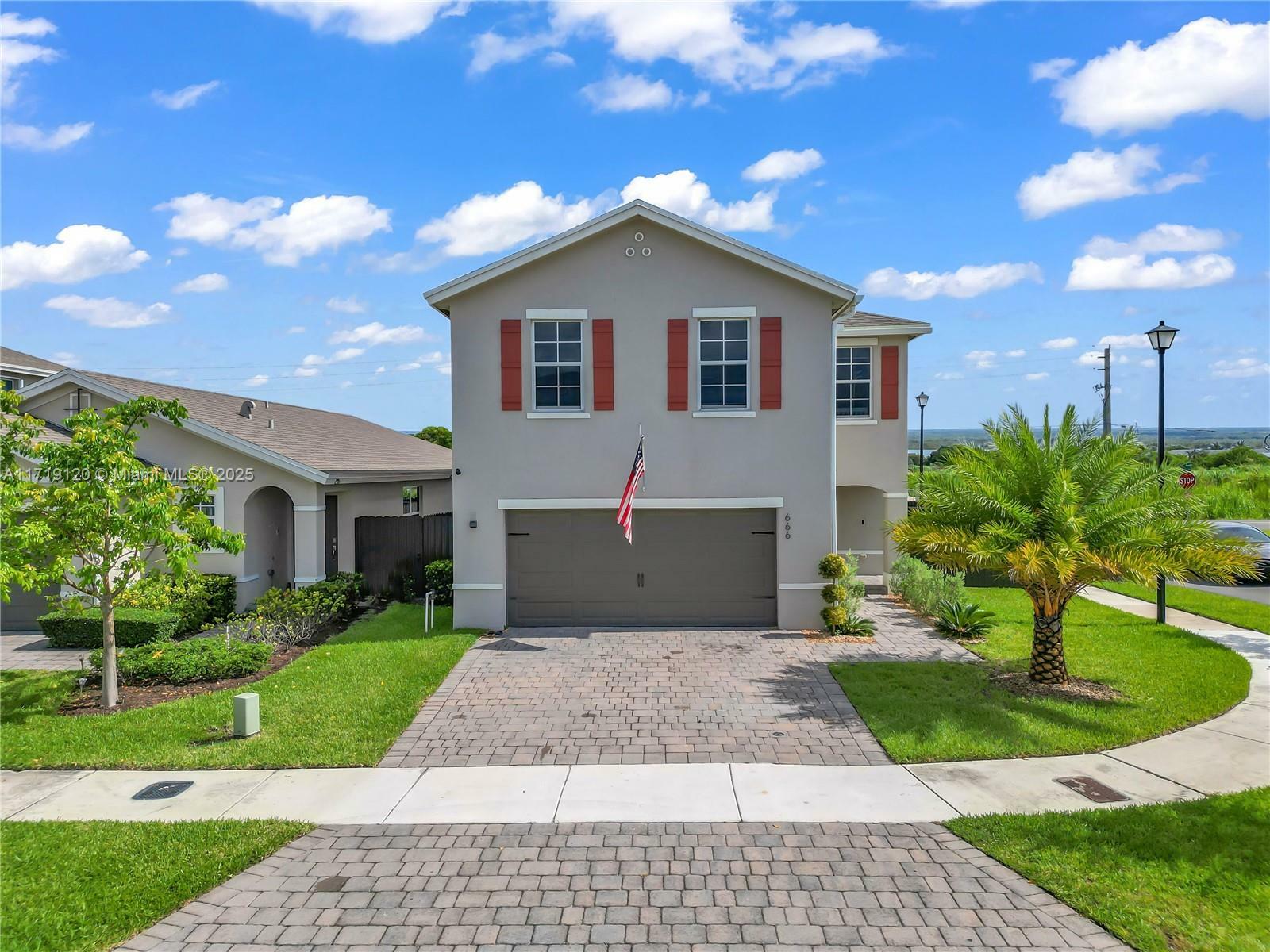 Property Photo: 666 NE 5th Way FL 33034