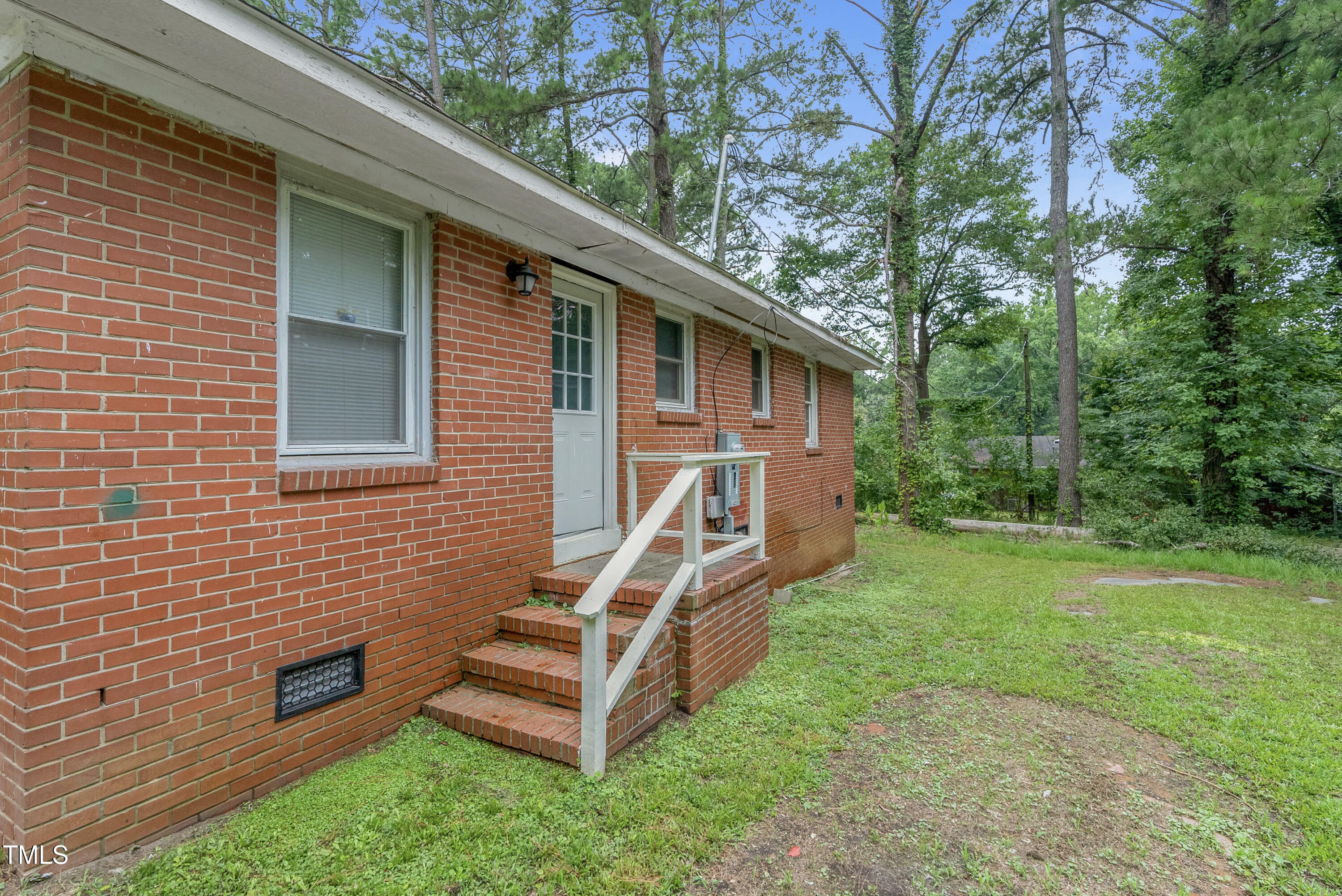 Property Photo: 1558 Harper Street NC 27801