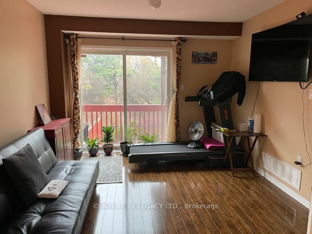 Photo de la propriété:  48 Bernard Ave  ON L6Y 5S4 