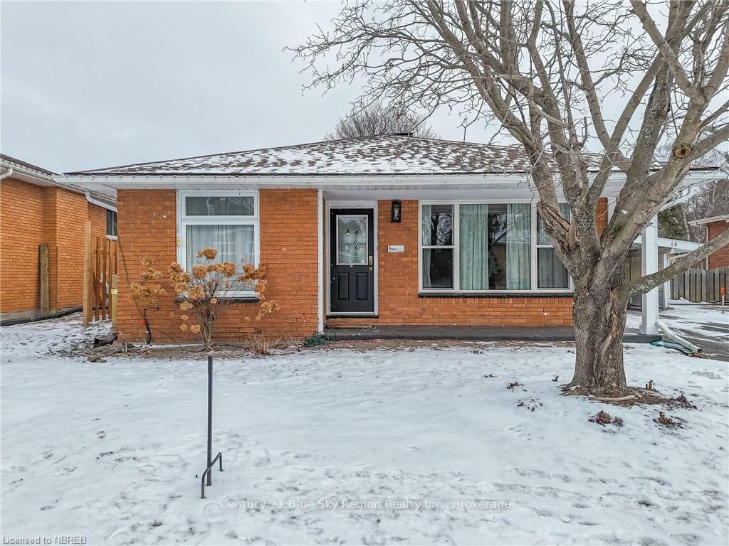 Property Photo: 14 Marshall Park Drive ON P1A 2N9