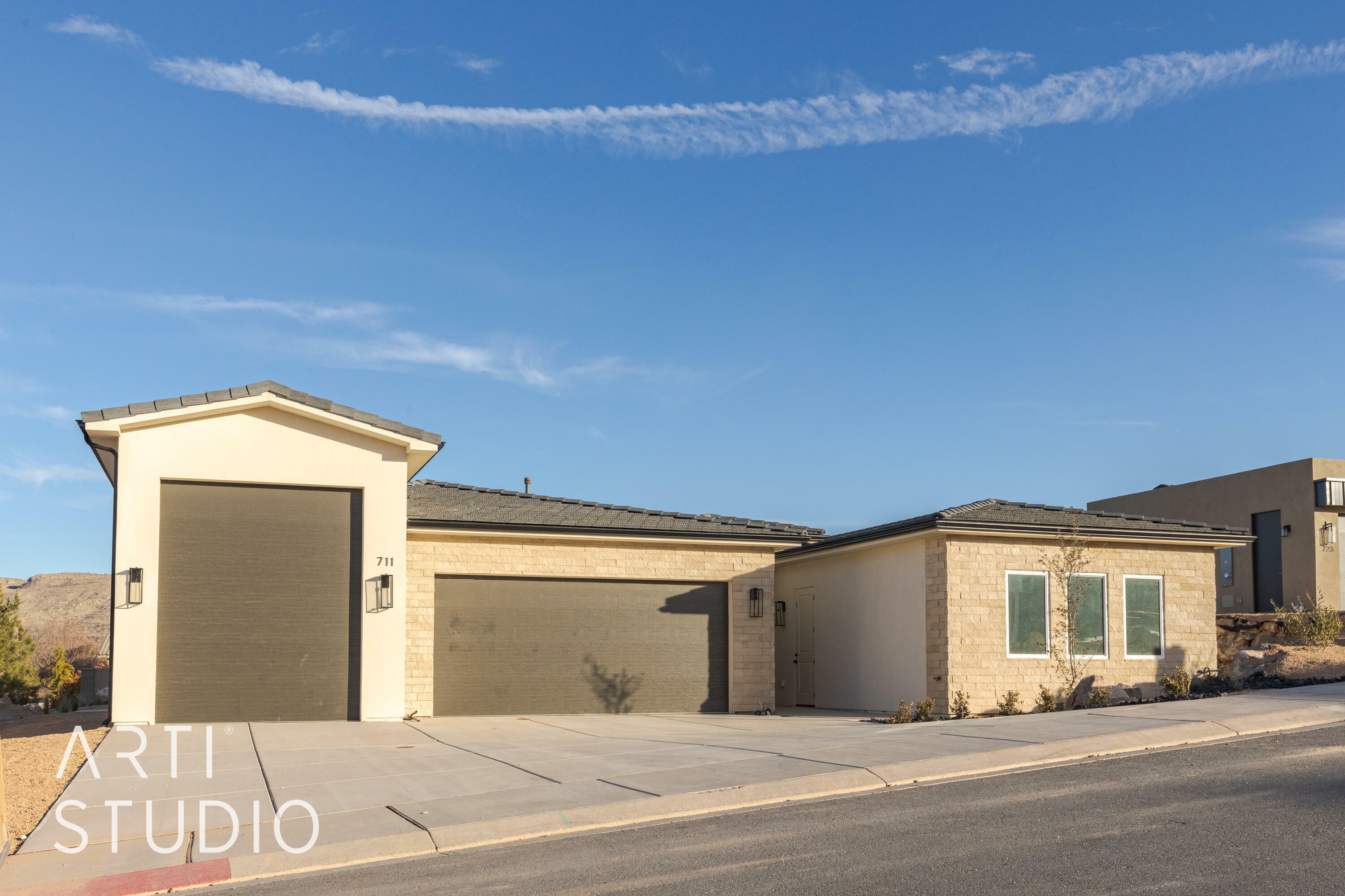 Property Photo:  711 S 1200 W  UT 84737 