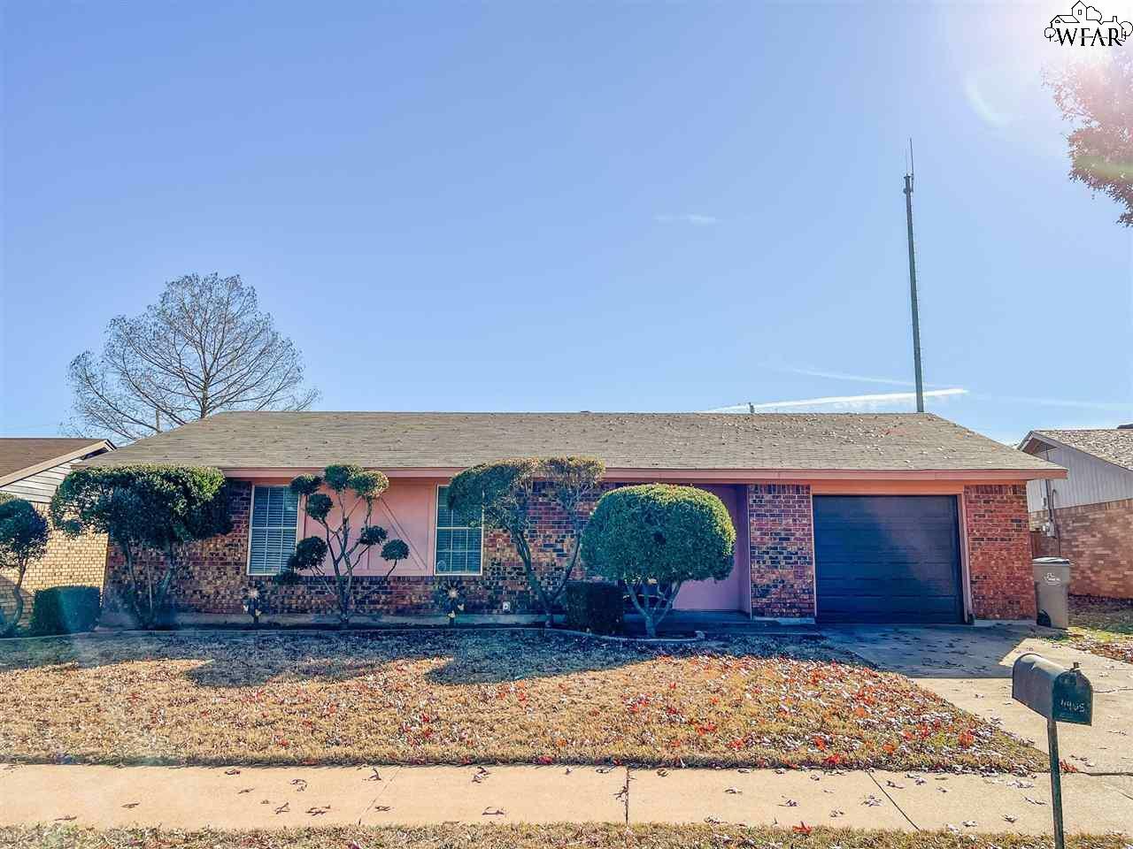 Property Photo: 4905 Colleen Drive TX 76302