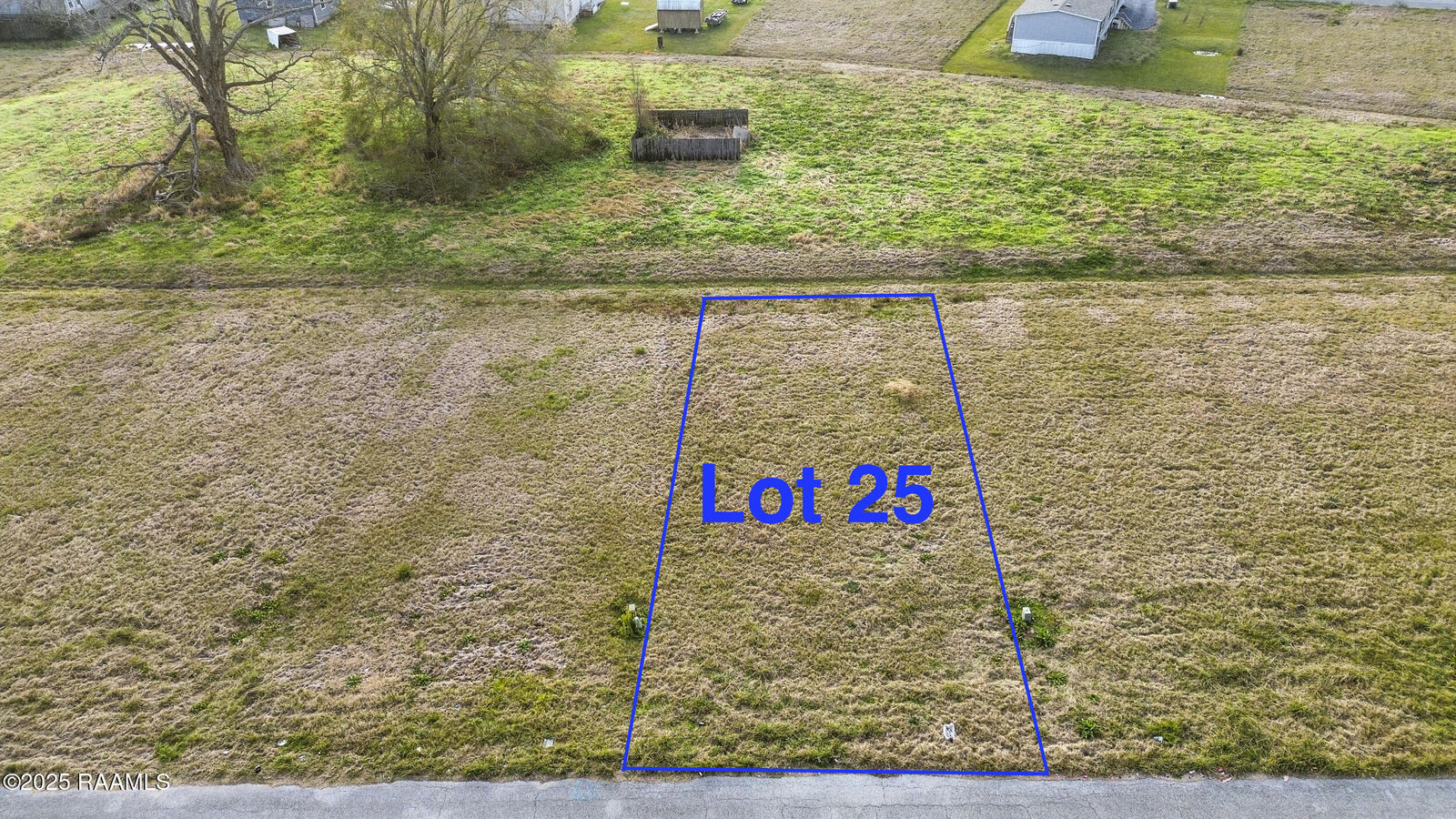 Property Photo:  215 Laurelwood Drive  LA 70501 