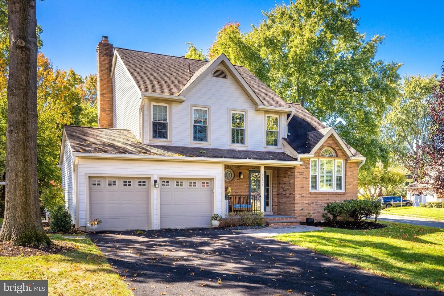 Property Photo: 13241 Ladybank Lane VA 20171