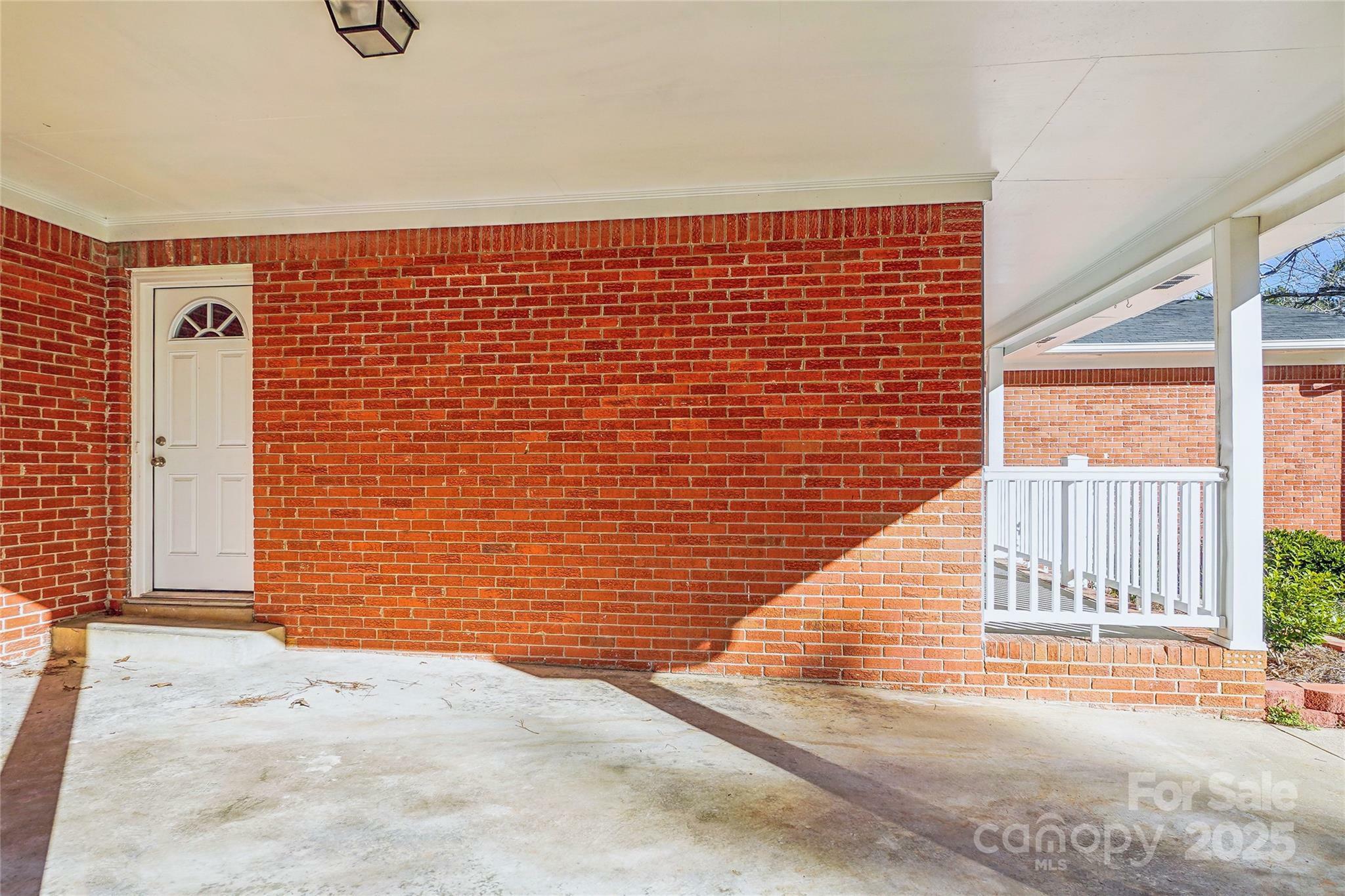 Property Photo:  728 Wilmette Road  SC 29203 