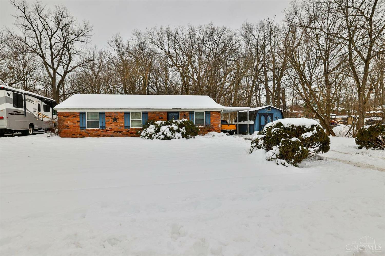 Property Photo:  2401 Merriway Lane  OH 45231 