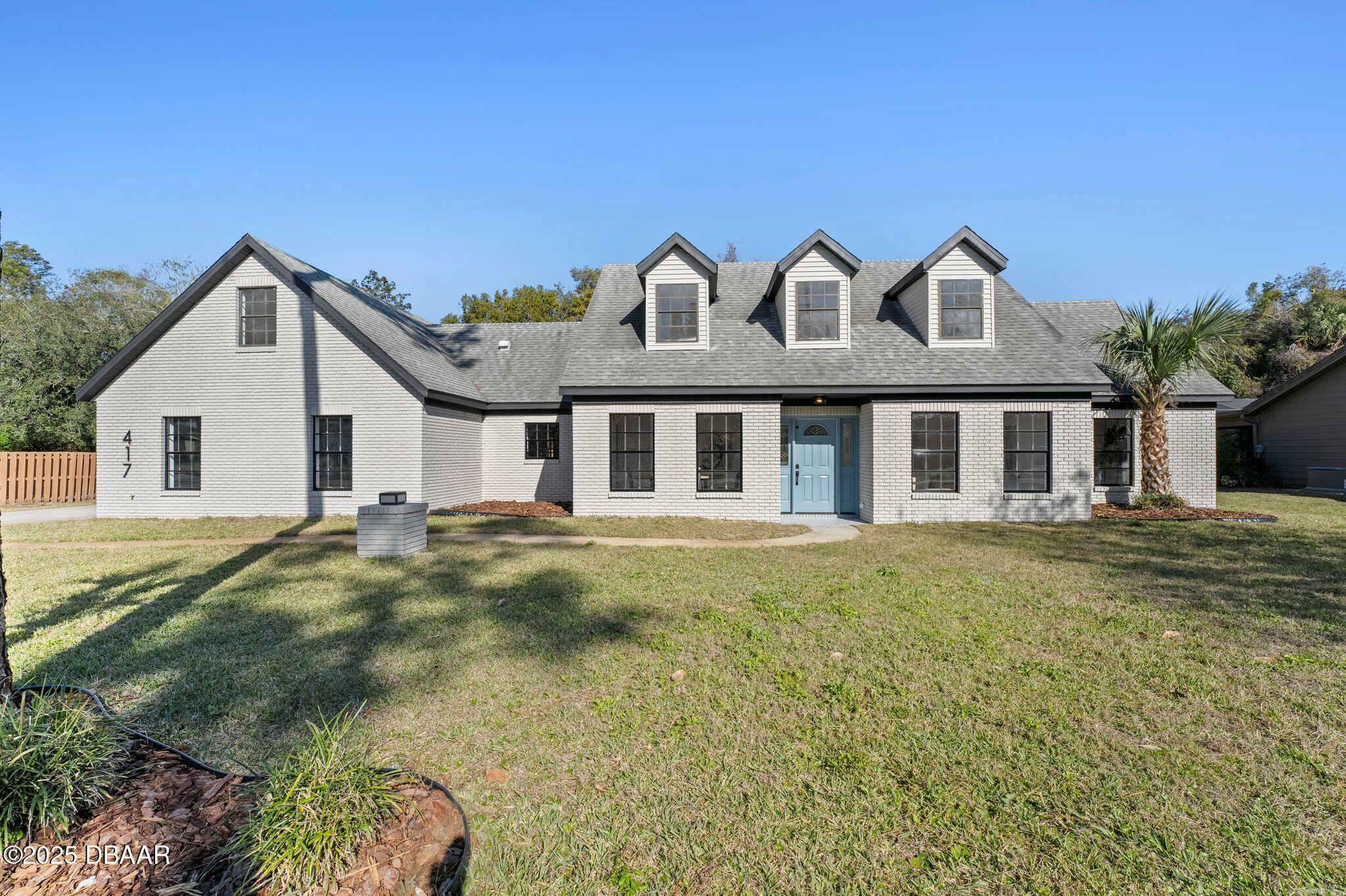 Property Photo: 417 Main Trail FL 32174