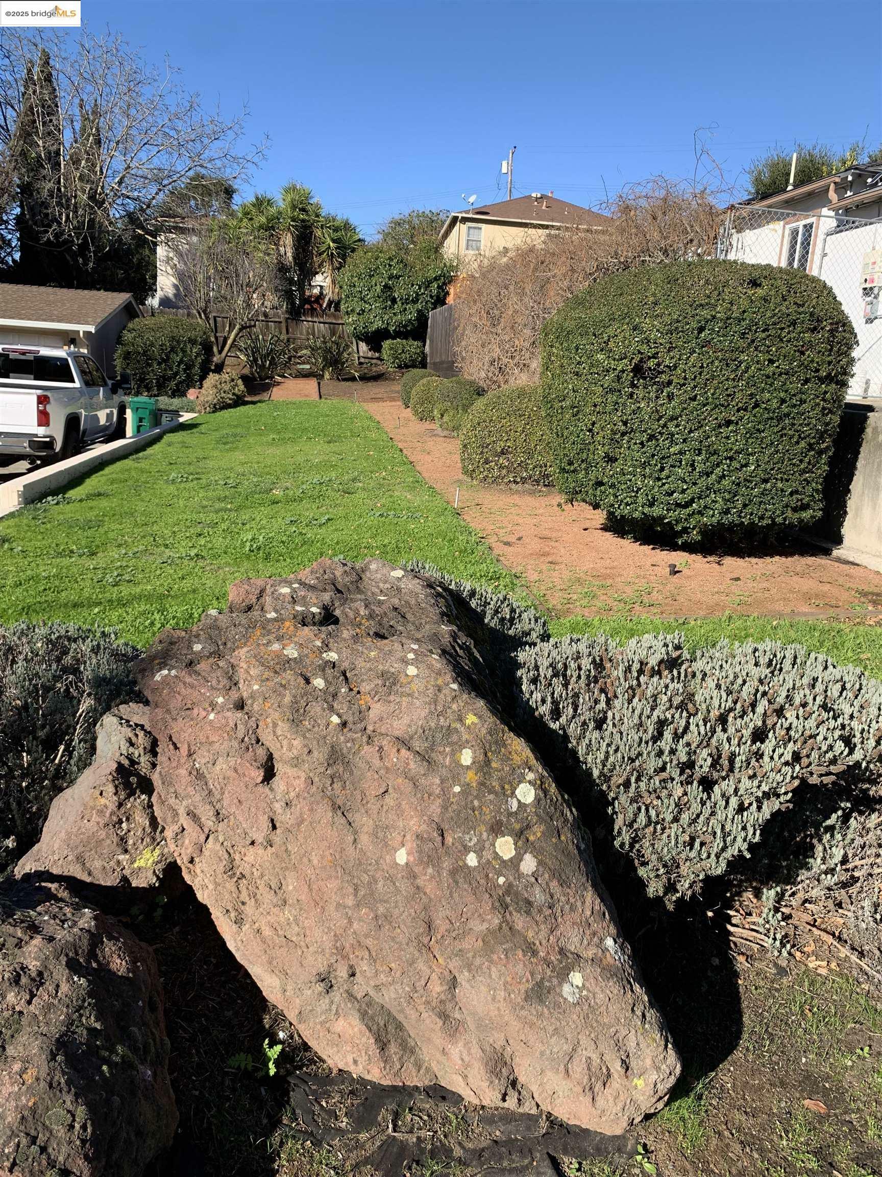 Property Photo:  1308 7th St  CA 94572 