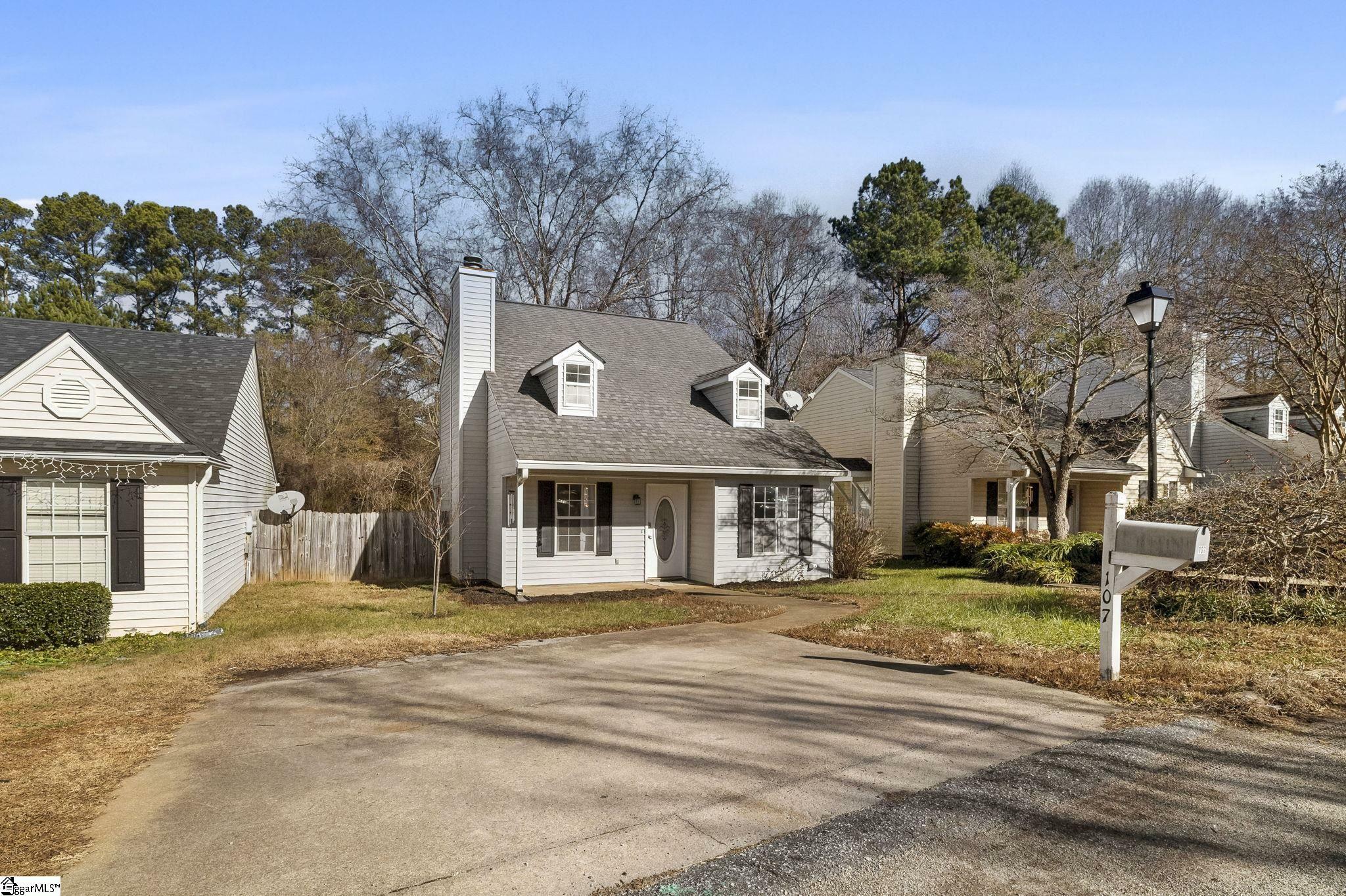 Property Photo:  107 Creekpoint Drive  SC 29617 