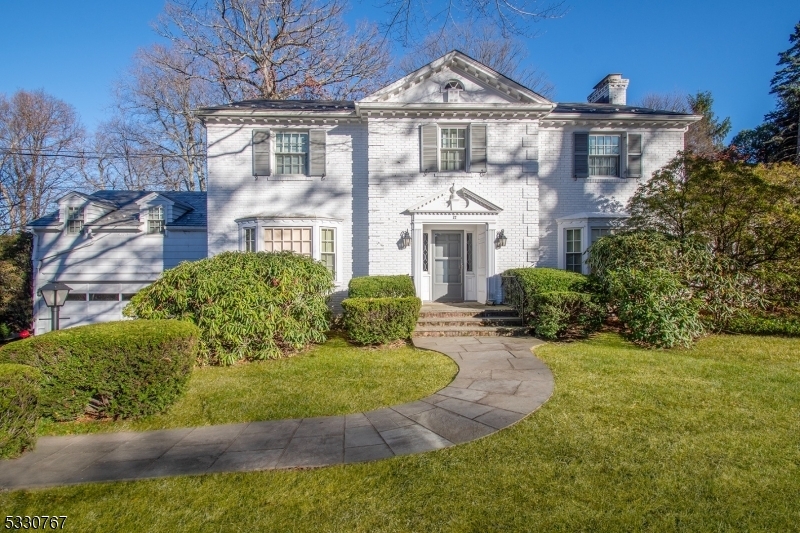 Property Photo:  72 Colt Rd  NJ 07901 